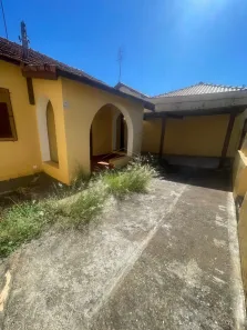 Casa com 2 Quartos para alugar, 200m² no Vila Operária, Barra Bonita