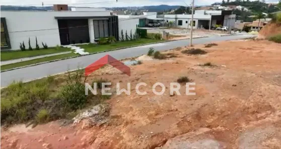 Lote/Terreno à venda, 1000m² no Quintas da Lagoa, Sarzedo
