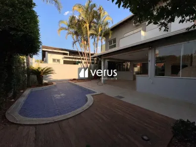Casa de Condomínio com 3 Quartos para alugar, 250m² no Nova Uberlândia, Uberlândia