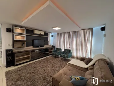 Casa com 3 Quartos à venda, 301m² no Glória, Porto Alegre