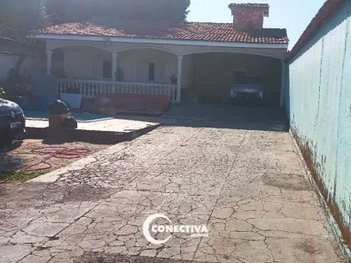 Casa com 3 Quartos à venda, 237m² no Jardim América, Goiânia