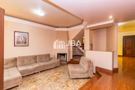 Sobrado com 4 Quartos à venda, 426m² no Emiliano Perneta, Pinhais