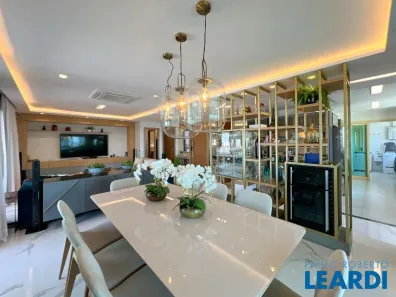 Apartamento com 3 Quartos para alugar, 256m² no Santana, São Paulo
