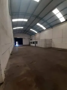 Galpão/Depósito/Armazém para alugar, 360m² no Kennedy, Contagem