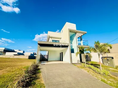 Casa de Condomínio com 4 Quartos à venda, 360m² no Jardins Nápoles, Senador Canedo