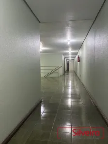 Sala Comercial à venda, 32m² no Azenha, Porto Alegre