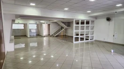 Prédio Comercial para alugar, 310m² no Centro, Bauru