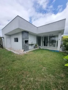Casa com 3 Quartos para alugar, 338m² no Jardim Limoeiro, Camaçari