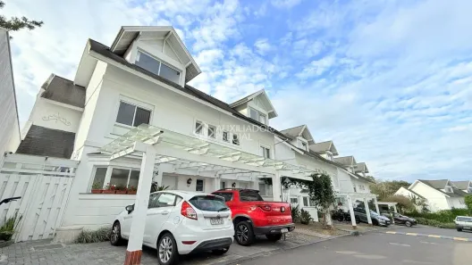 Casa de Condomínio com 3 Quartos à venda, 225m² no Lomba do Pinheiro, Porto Alegre
