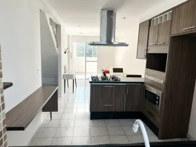 Apartamento com 2 Quartos para alugar, 65m² no Centro, Cotia
