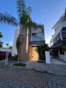 Casa de Condomínio com 4 Quartos à venda, 280m² no Recreio dos Bandeirantes, Rio de Janeiro