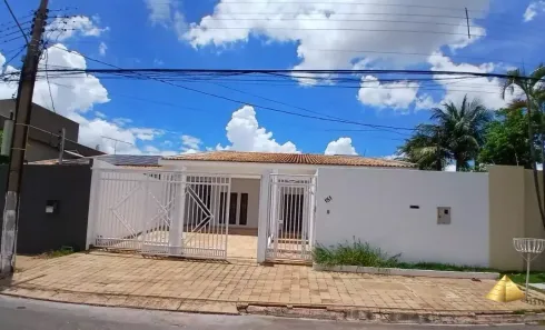Casa com 4 Quartos à venda, 239m² no Jardim Itália, Cuiabá