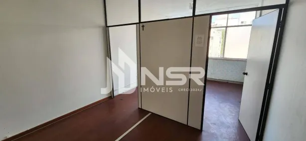 Sala Comercial para alugar, 28m² no Comércio, Salvador