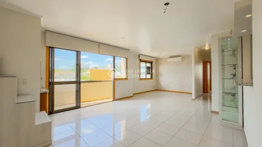 Apartamento com 3 Quartos à venda, 90m² no Passo da Areia, Porto Alegre