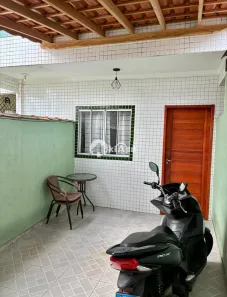 Casa com 2 Quartos para alugar, 66m² no Esplanada dos Barreiros, São Vicente