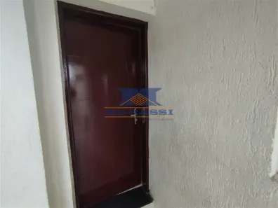 Casa com 2 Quartos para alugar, 10m² no Jardim Teresa, São Paulo