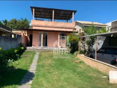 Casa com 3 Quartos à venda, 110m² no Laranjal, São Gonçalo