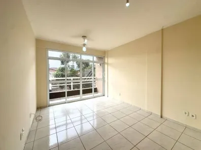 Apartamento com 2 Quartos para alugar, 70m² no Vila Curti, São José do Rio Preto