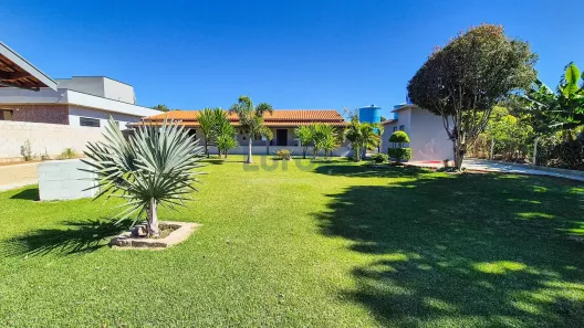 Fazenda/Sítio com 3 Quartos à venda, 300m² no Chácaras Alpina, Valinhos