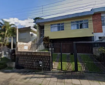Casa com 3 Quartos à venda, 300m² no Medianeira, Porto Alegre
