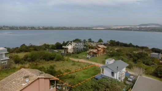 Lote/Terreno à venda, 300m² no Ibiraquera, Imbituba