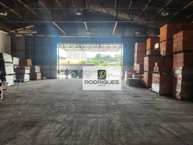 Galpão/Depósito/Armazém para alugar, 2600m² no Vila Nogueira, Diadema