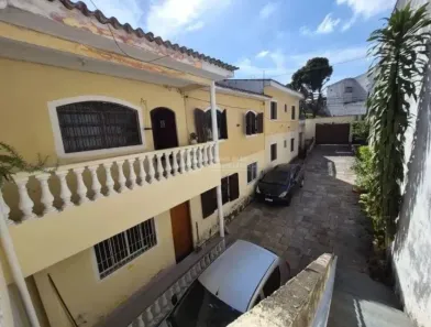 Casa com 5 Quartos à venda, 240m² no Vila Buenos Aires, São Paulo