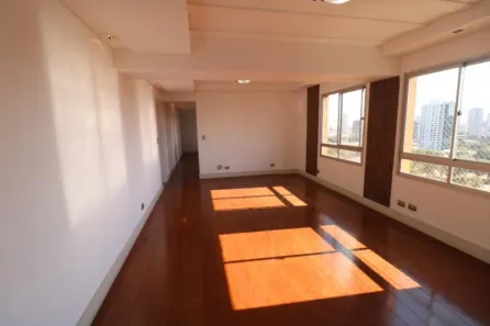 Apartamento com 3 Quartos para alugar, 134m² no Zona 04, Maringá