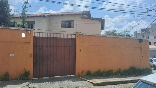 Casa com 3 Quartos à venda, 170m² no Calafate, Belo Horizonte