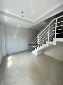 Sobrado com 2 Quartos à venda, 100m² no Aviação, Praia Grande