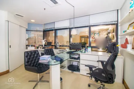 Sala Comercial à venda, 38m² no Rio Branco, Porto Alegre