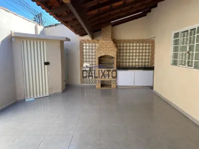 Casa com 3 Quartos à venda, 175m² no Alto Umuarama, Uberlândia