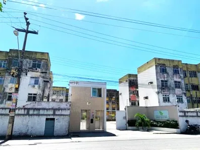 Apartamento com 3 Quartos para alugar, 68m² no Edson Queiroz, Fortaleza