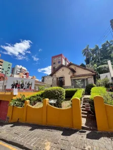 Casa com 3 Quartos à venda, 336m² no Centro, Ponta Grossa