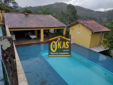 Fazenda/Sítio com 5 Quartos à venda, 300m² no Clube dos Oficiais, Suzano