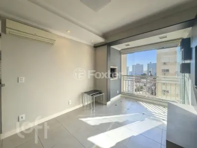 Apartamento com 2 Quartos à venda, 62m² no Passo da Areia, Porto Alegre