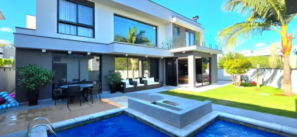 Casa de Condomínio com 4 Quartos à venda, 330m² no Fazenda Rodeio, Mogi das Cruzes
