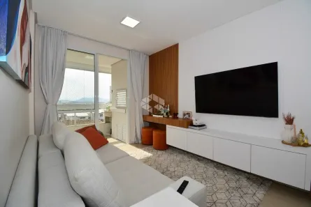 Apartamento com 2 Quartos à venda, 70m² no Barreiros, São José