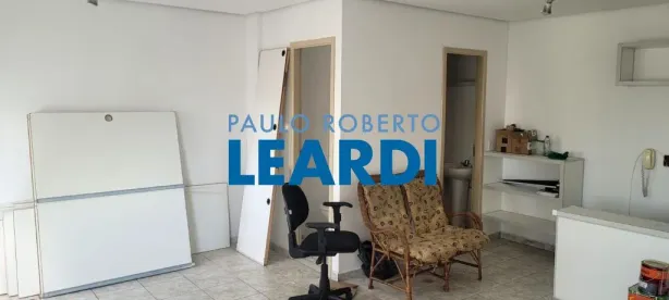 Sala Comercial à venda, 33m² no Barra Funda, São Paulo