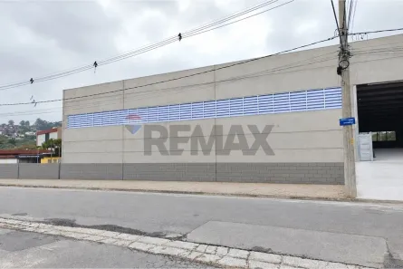 Galpão/Depósito/Armazém para alugar, 1070m² no Cocaia, Guarulhos
