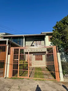 Sobrado com 2 Quartos à venda, 61m² no Santa Lúcia, Caxias do Sul
