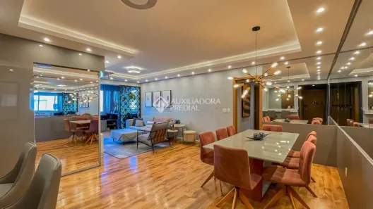 Apartamento com 3 Quartos à venda, 135m² no Vila Jardim, Porto Alegre