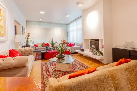 Casa com 5 Quartos à venda, 523m² no Pacaembu, São Paulo