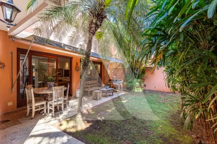 Casa de Condomínio com 3 Quartos para alugar, 430m² no Jardim Sílvia (Zona Oeste), São Paulo