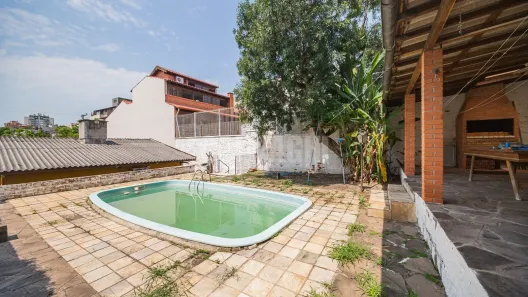 Casa com 3 Quartos à venda, 180m² no Chácara das Pedras, Porto Alegre