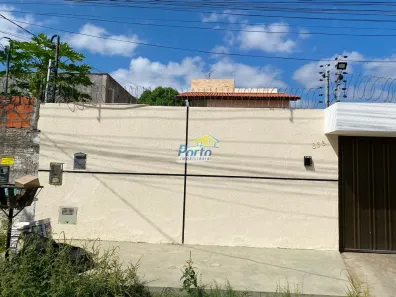 Casa com 4 Quartos para alugar, 190m² no Ininga, Teresina