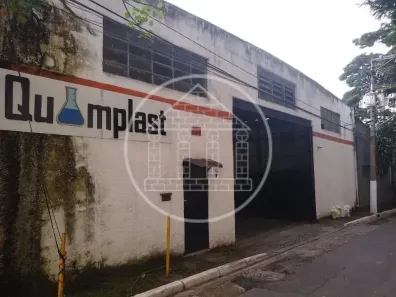 Galpão/Depósito/Armazém à venda, 815m² no Socorro, São Paulo