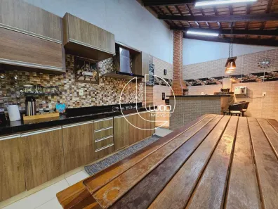 Casa com 3 Quartos à venda, 214m² no Parque Brasília, Anápolis