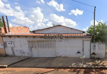 Casa com 2 Quartos à venda, 360m² no São José, Uberlândia
