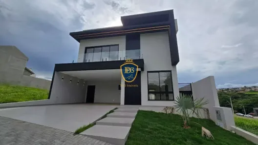 Casa com 4 Quartos à venda, 227m² no Orfãs, Ponta Grossa